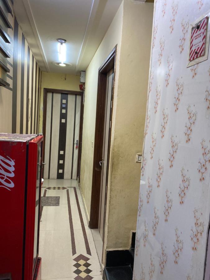 Hotel Robin Amritsar Exterior photo